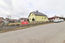 Exkluzivní pronájem rodinného domu s garáží a …