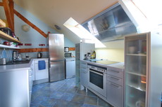 Nabízíme k pronájmu zděný velkometrážní byt…