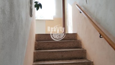 Exkluzivní prodej bytu 2+1 (spoluvlastnického podílu k budově) ve Švábově