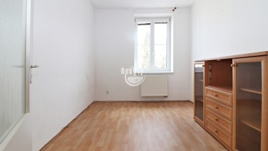 Ve výhradním zastoupení nabízíme pronájem velice pěkného bytu 3+kk s garáž.stáním v Jihlavě