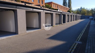 Prodej garáže v Otíně, Jindřichů Hradec