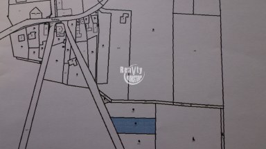 Exkluzivně nabízíme k prodeji 2 sousedící pozemky určené pro výstavbu rodinných domů v obci Jamné