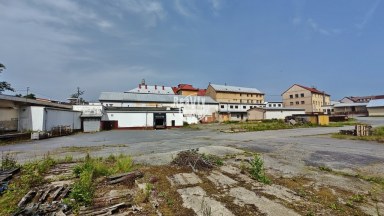 Pronájem garáží, dílen, skladů a zpevněné plochy v Hodicích nedaleko Jihlavy (od 50 m2 výše)
