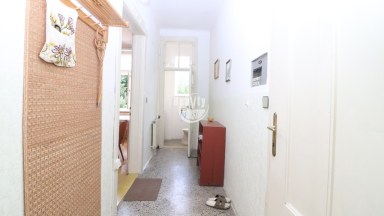Prodej výjimečného rodinného domu se zahrádkou o 4 podlažích v Jihlavě, Štefánikovo náměstí