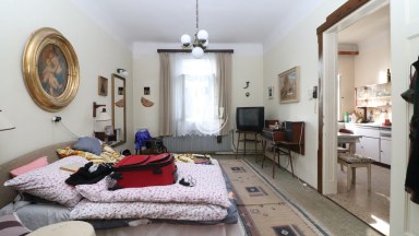 Prodej výjimečného rodinného domu se zahrádkou o 4 podlažích v Jihlavě, Štefánikovo náměstí