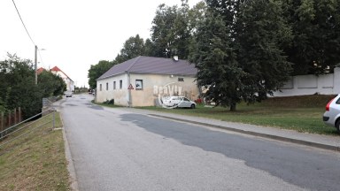Prodej domu s uzavřeným dvorem a novou střechou v obci Budkov