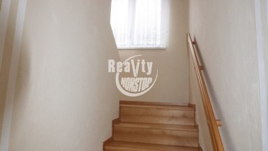 Exkluzivní prodej rodinného domu se zahradou, garáží a hospodářskou bodovou v obci Suchá