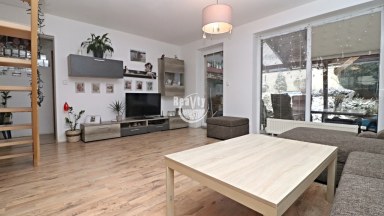 Prodej moderního řadového domu s terasou a zahradou – Jihlava, ul. Na Dolech