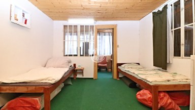 Prodej útulné dřevěné chaty u Pávovského rybníka – Jihlava