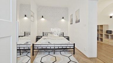 Nabízíme k pronájmu kompletně zrekonstruovanou bytovou jednotku 2+kk v Jihlavě, ulice Brněnská