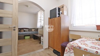 Nabízíme k prodeji panelový byt 2+1 v ulici Sokolovská, Jihlava