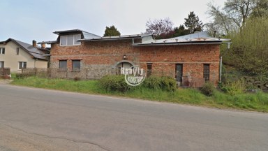 Prodej unikátního pozemku s potenciálem pro bydlení i podnikání – Vyskytná nad Jihlavou