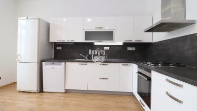 Pronájem zděného bytu 3+1 na ulici Matky Boží v Jihlavě