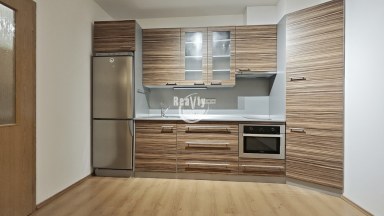Nabízíme k pronájmu zděný byt 2+kk v ulici Buková v Jihlavě