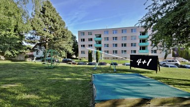Nadstandardní byt 4+1 s výhledem do zeleně a kousek od D1, Větrný Jeníkov