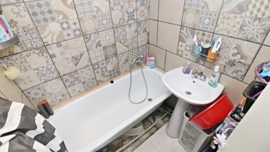 Nabízíme k pronájmu byt 3+1 ve vyhledávané lokalitě Jihlavy, ulice Březinova