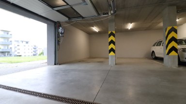 Nabízíme pronájem zánovního zděného bytu 2+kk s balkónem a garážovým stáním, Lužická, Jihlava