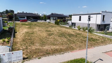Výjimečná stavební parcela (745 m²) v nejžádanější části Jihlavy – ulice Lužická
