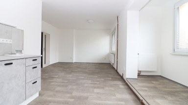Pronájem zděného bytu 1+kk, Letní ulice, Jihlava