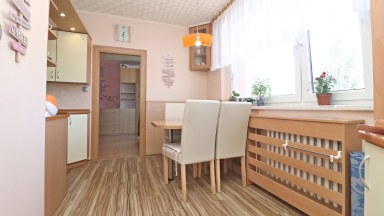 Světlý byt 3+1 po kompletní rekonstrukci s vlastní kotelnou a minimálními náklady – Polní, Jihlav