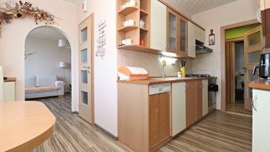 Světlý byt 3+1 po kompletní rekonstrukci s vlastní kotelnou a minimálními náklady – Polní, Jihlav