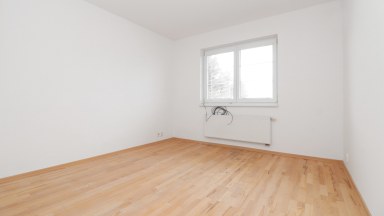 Prodej prostorného řadového rodinného domu 5+kk se zahrádkou a parkováním – Jihlava, Stará cesta