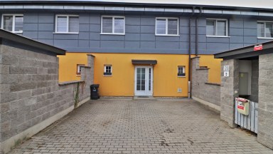 Prodej prostorného řadového rodinného domu 5+kk se zahrádkou a parkováním – Jihlava, Stará cesta