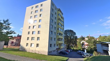 Nabízíme k pronájmu zrekonstruovaný byt 3+1 v ulici Polní v Jihlavě