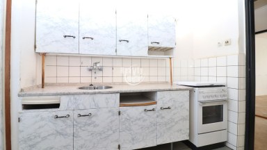 Prostorný zděný byt 3+1 s lodžií, Jihlava - Ulice Erbenova.