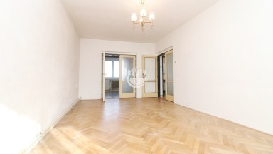 Prostorný zděný byt 3+1 s lodžií, Jihlava - Ulice Erbenova.