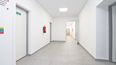 Moderní a úsporný byt 1+1 (25,9 m²) s balkónem a sklepem – Jihlava, Královský vršek